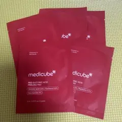 メディキューブ RED SUCCINIC ACID ピーリングパッド2枚入り
