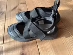 ブラック スポーツサンダル ストラップ付き　MUJIのサムネイル