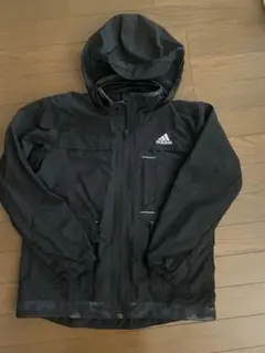 adidas フード付き黒ジャケット　ブルゾン　ウインドブレーカー
