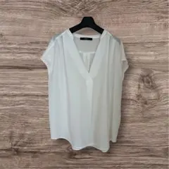 極美品 VICKY シフォンブラウス ホワイト 綺麗め オフィス カジュアル