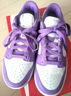 美品　Nike スニーカー パープル/ホワイト