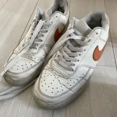 Nike ホワイト/オレンジ スニーカー