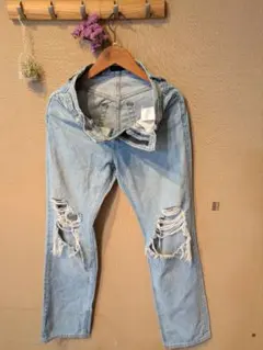 UNIQLO　女児　ダメージジーンズ