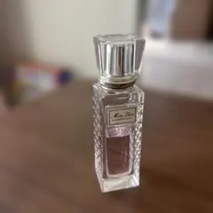 ミスディオール ブルーミングブーケ ローラーパール 20ml
