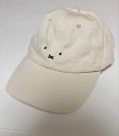 新品⭐️ミッフィー　miffy 帽子　キャップ　アイボリーのサムネイル