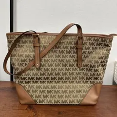 ★A4収納可能★ MICHAEL KORS マイケルコース トートバッグ MK柄
