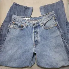 Item thumbnail for item 290ff1a0-1a9f-4c5e-9677-fc520e9b380a