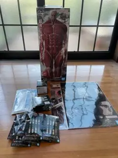 超大型巨人　進撃の巨人　一番くじ　ラストワン　おまけつき