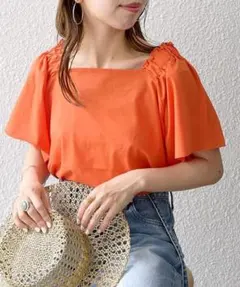 【早い者勝ち】シップスエニィ ギャザーフリルスクエアネックTEE オレンジのサムネイル