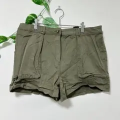 H&M オリーブグリーン ショートパンツ ホットパンツ コットン混紡　EUR48