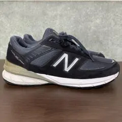 New Balance 990v5 ネイビー スニーカーのサムネイル