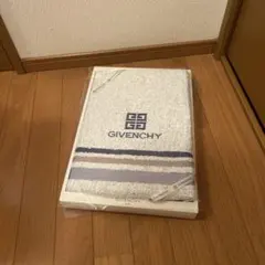 GIVENCHY ジバンシィ タオルケットのサムネイル