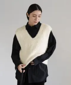 シャギーVネックベスト