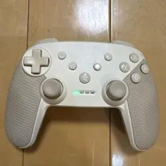 【ジャンク品】　3COINS Switchワイヤレス コントローラー