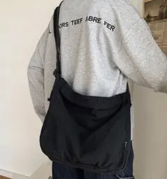 メンズヴィンテージメッセンジャーバッグ 黒　 ショルダー 古着