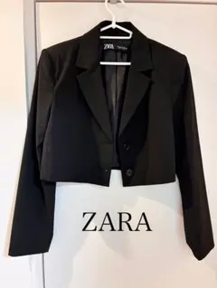 ZARA クロップド丈 テーラードジャケット ブラック