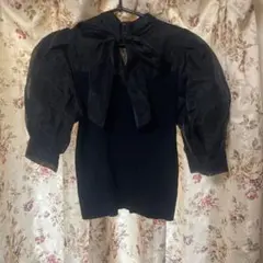 イング　ボリュームスリーブ黒トップスMサイズ