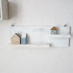 壁掛け　ディスプレイラック　ホワイトシャビー 段違い　ハンドメイド雑貨