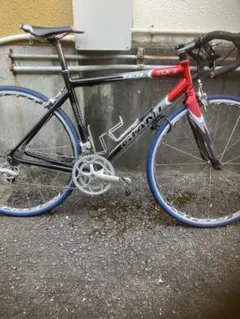 TREK トライアスロンバイク Hilo1000 Shimano 105 TREK トライアスロンバイク Hilo1000 Shimano 105 - メルカリ