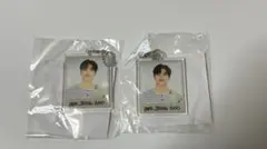 TREASURE ジョンウ カプセルトイ アクキー 2個セット