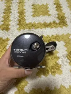 期間限定値下げ　トリウム 2000HG リール 右ハンドル シマノ トリウム 2000HG 右 (リール) 価格比較 - 価格.com