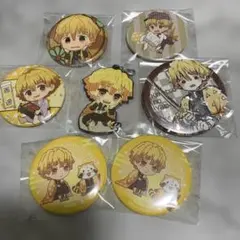 【公式グッズ】鬼滅の刃 我妻善逸 缶バッジ 6個 ＆ ラバーキーホルダー セット