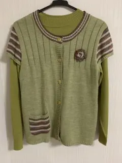 ニットカーディガン ベスト 重ね着風 花モチーフ グリーン系　2着セット