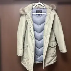 WOOLRICH ダウンコートベージュ