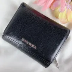 美品✨ディーゼル　三つ折り財布　レザー　バイカラー　シルバー　ロゴ金具　黒　銀