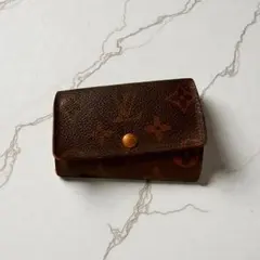 Louis Vuitton モノグラム レザーキーケース