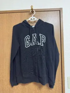 GAP ロゴ ジップアップ パーカー ブラック
