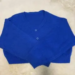 レディース用 ショート丈ニット 青