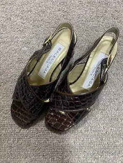 【美品】BALENCIAGA クロコ型押し サンダル　35 1/2 22.5相当のサムネイル
