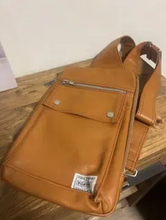 PORTER レザー ボディバッグ　ワンショルダー