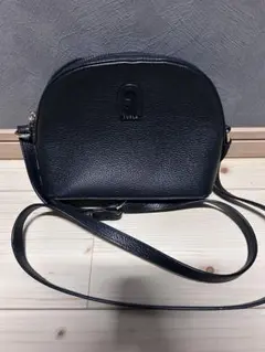 ⭐︎値下⭐︎FURLA ショルダーバッグ