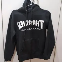 きたるんるん様専用　THRASHER ブラック フーディ