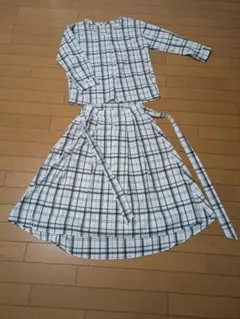 Item thumbnail for item 301b344a-62b1-4869-a2d2-9e4b0e666423