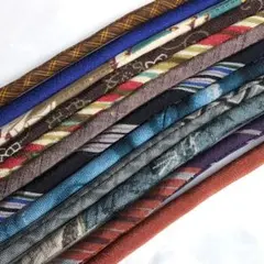 (120）黒系布紐　12本