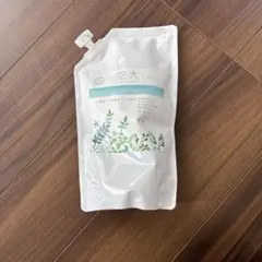 Item thumbnail for item eac8d44f-d7c6-484c-8f8d-6827faa9cd7a