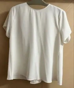 ユニクロ　ドレープブラウス　半袖　Ｌサイズ