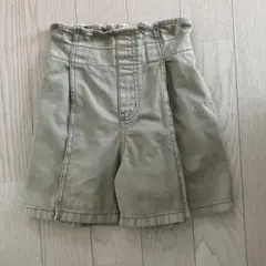 GU  ショートパンツ　140cm