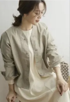 アーバンリサーチDOORS ミリタリーブルゾン　ノーカラー　カーキ　春アウター