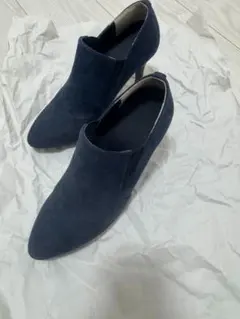 【即購入OK！匿名配送！】レディース　ヒール　 ショートブーツ　 ネイビー