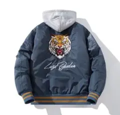 虎刺繍付きネイビージャケット