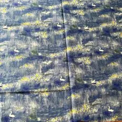 白鳥　ネイビー　シーチング　生地　palette はぎれ生地