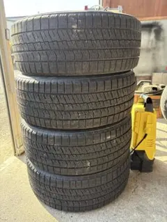 スタッドレスタイヤ 17インチ 205/50R17 BRIDGESTONE