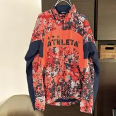 美品！ATHLETA カモフラージュジップアップピステ M ウィンドブレーカー