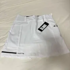 OAKLEY ゴルフスカート ホワイト 新品タグ付き