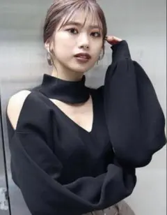 MURUAリブ編みグリーンニット ハイネック Vネック