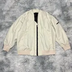 【未使用に近い】ESSAY MA-1 Off White〈定価93,500円〉